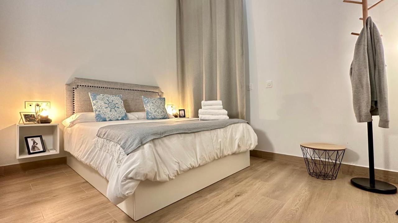 Mata Mua Suites Seville Exterior photo