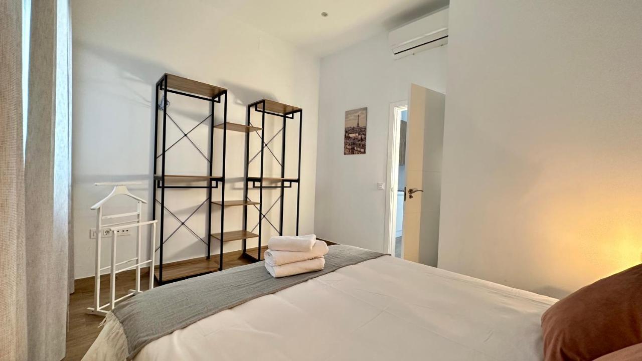 Mata Mua Suites Seville Exterior photo